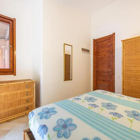 Casa Anna בית נופש Quartu SantʼElena